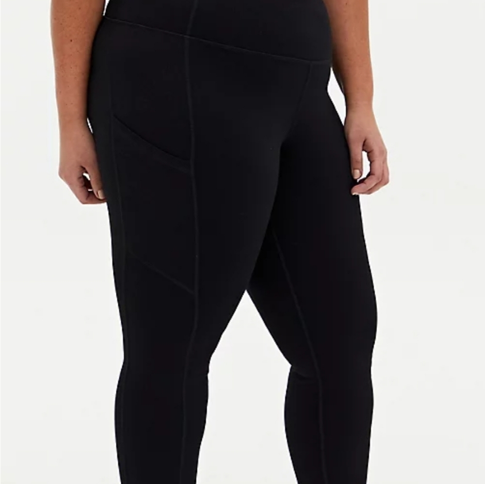 BLACK CROP ACTIVE LEGGING WITH POCKETS